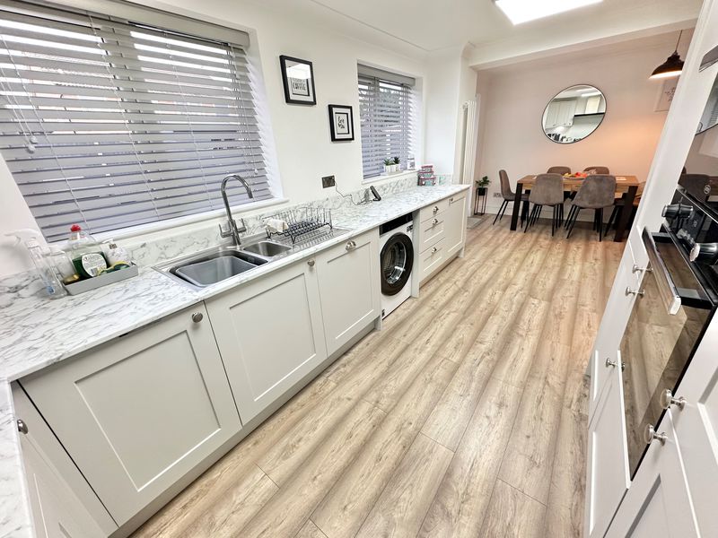 Everest Close Great Sutton